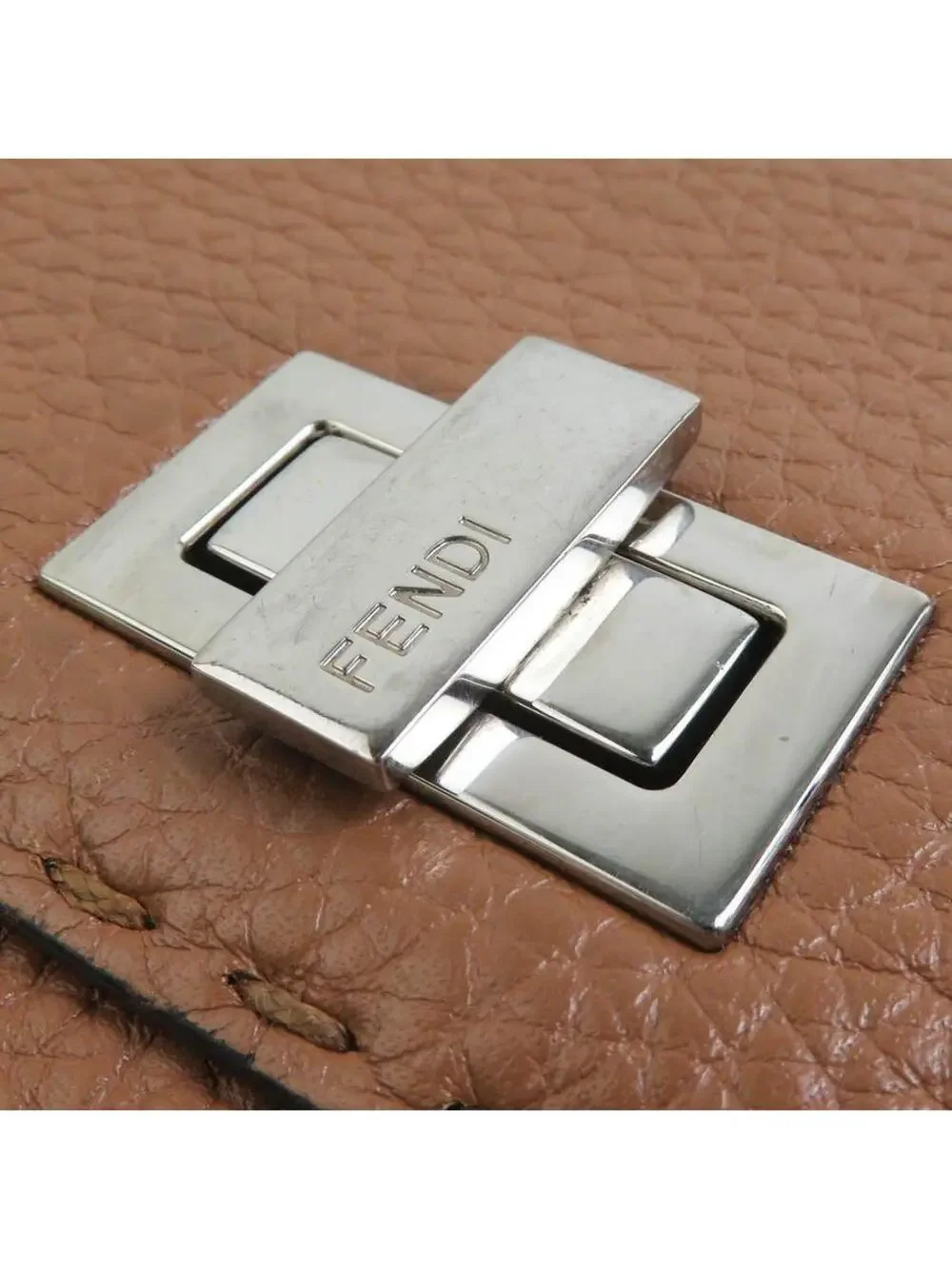 Auth Fendi Selleria Bifold Long Wallet #280353F17B